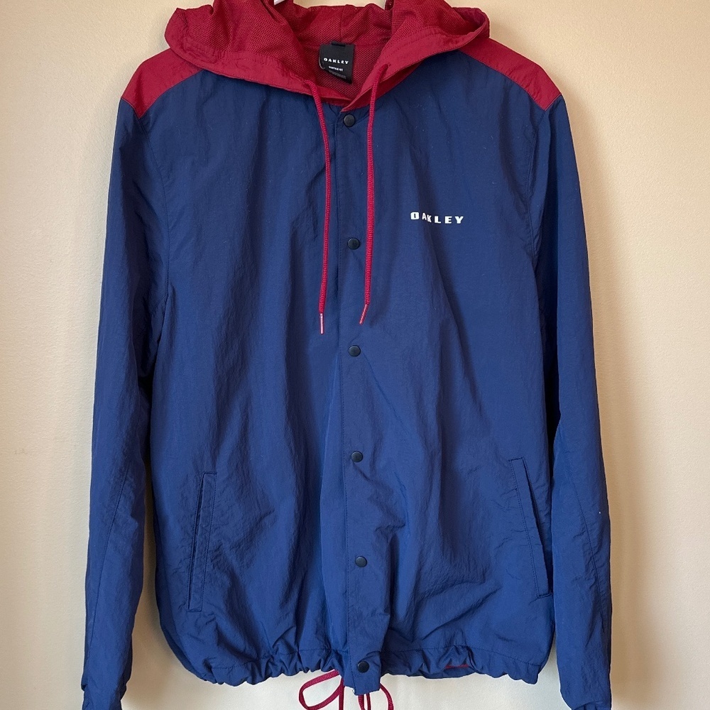 Oakley Women’s Custom Fit Mesh Lined Windbreaker
